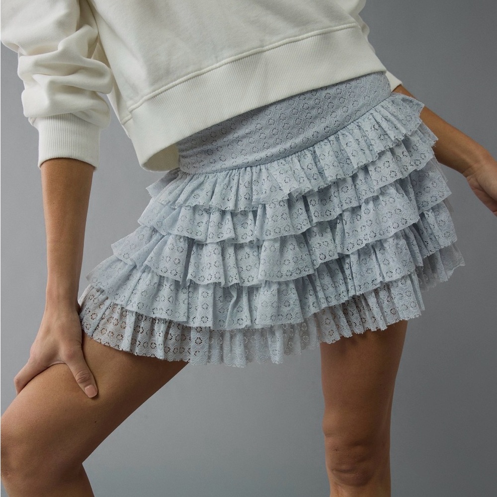 AE High Waisted Ruffle Light Blue Mini Skort - Picture 13 of 14